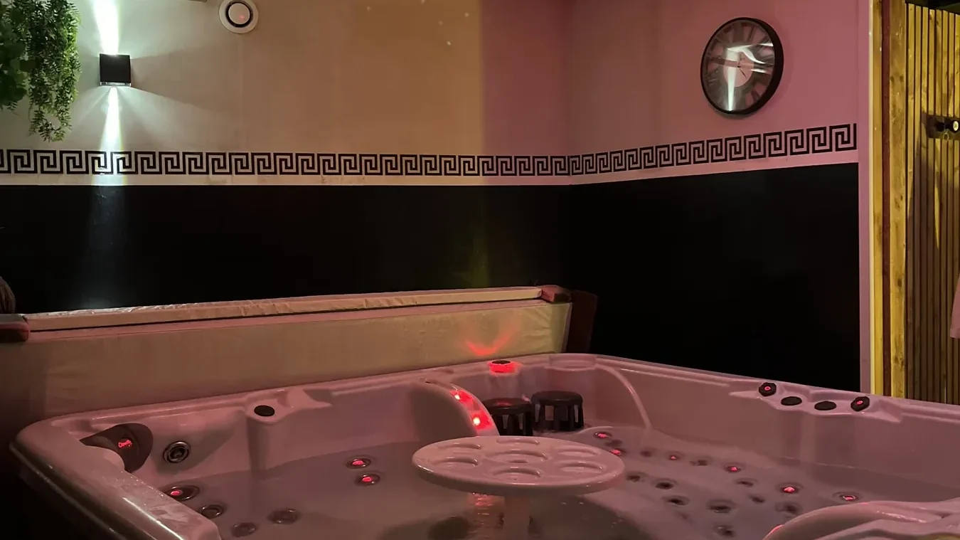 Jacuzzi privatif de La Villa Audren, Love Room en Côtes-d'Armor